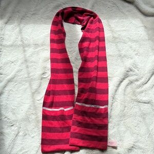 Juicy Couture Extra Long Red Pink Purple Extra long scarf with pockets